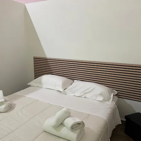 Maison 128 * Bari
